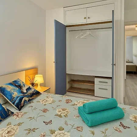 Cozy Flat With Wifi And Pool 5 Min To Salou