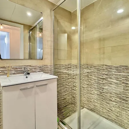 Cozy Flat With Wifi And Pool 5 Min To Apartment