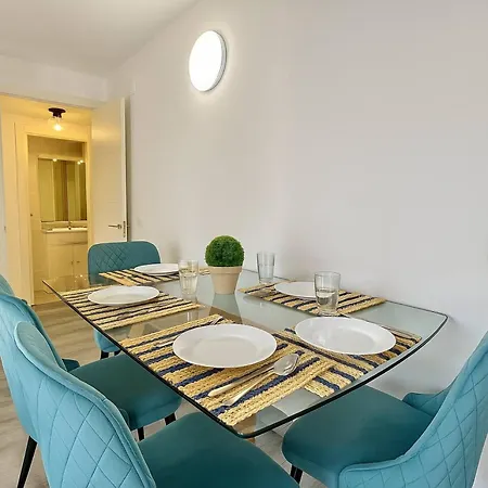 Cozy Flat With Wifi And Pool 5 Min To *